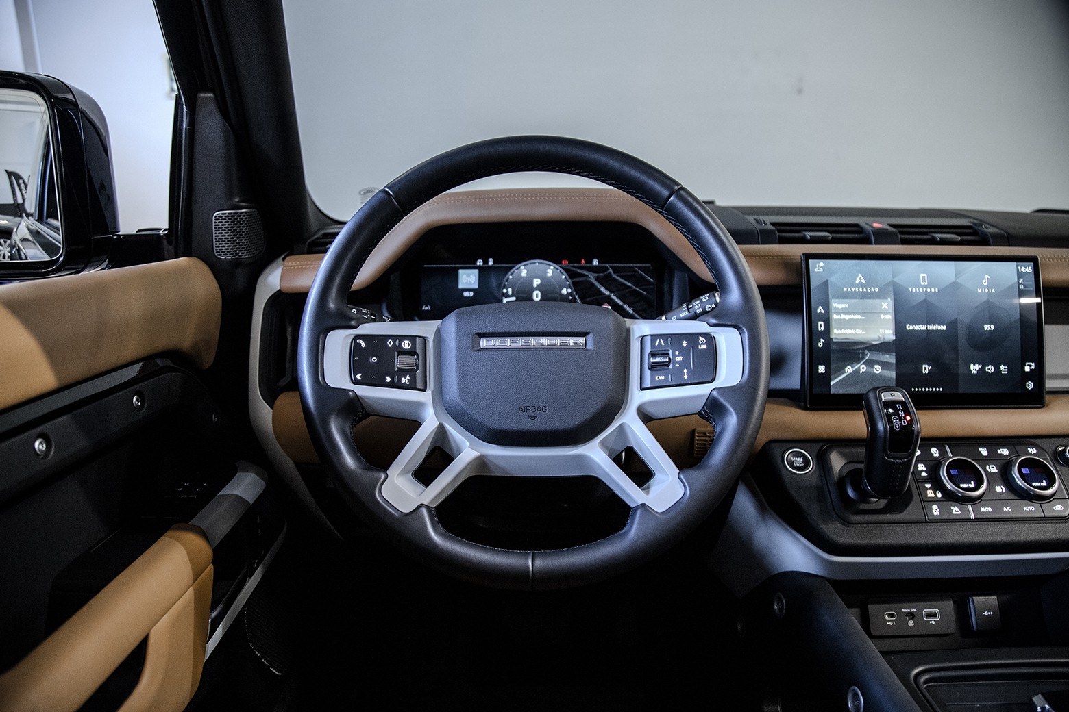 Defender 90 HSE MHEV — foto 8