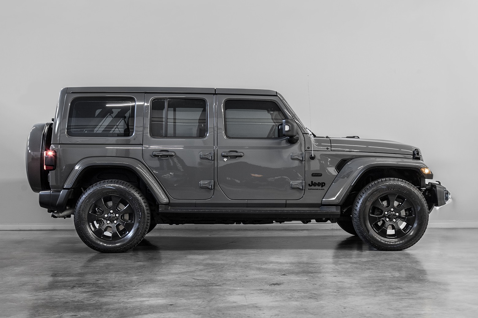 Wrangler Sahara Unlimited Overland — foto 3