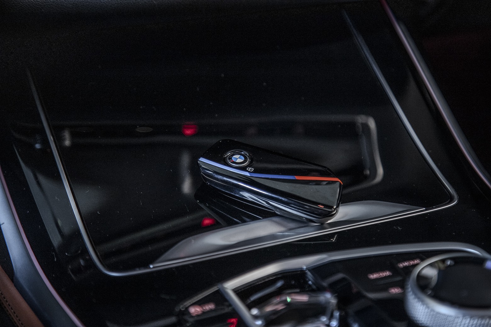 X7 M60i — foto 12