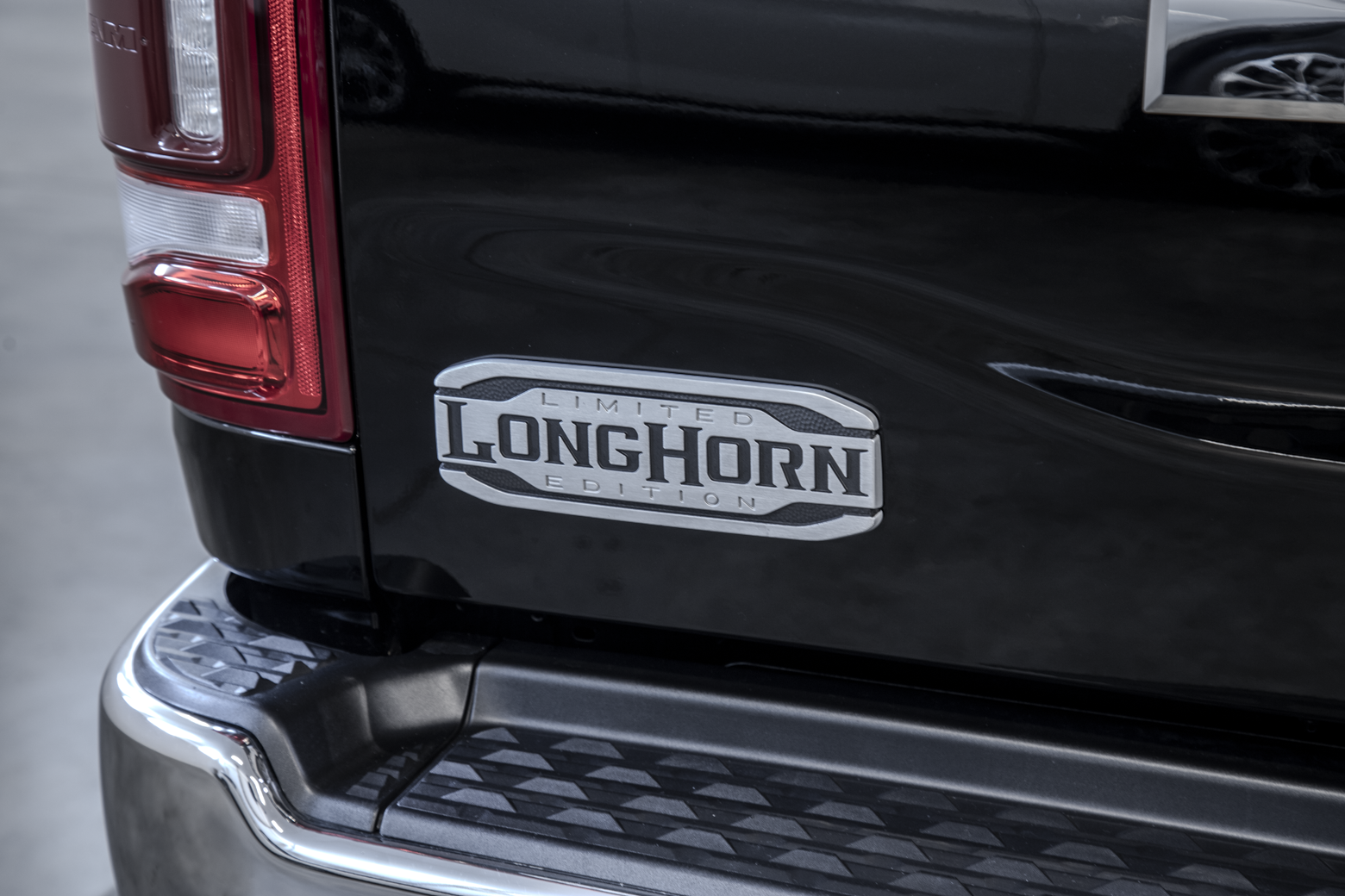 3500 Limited Longhorn — foto 19