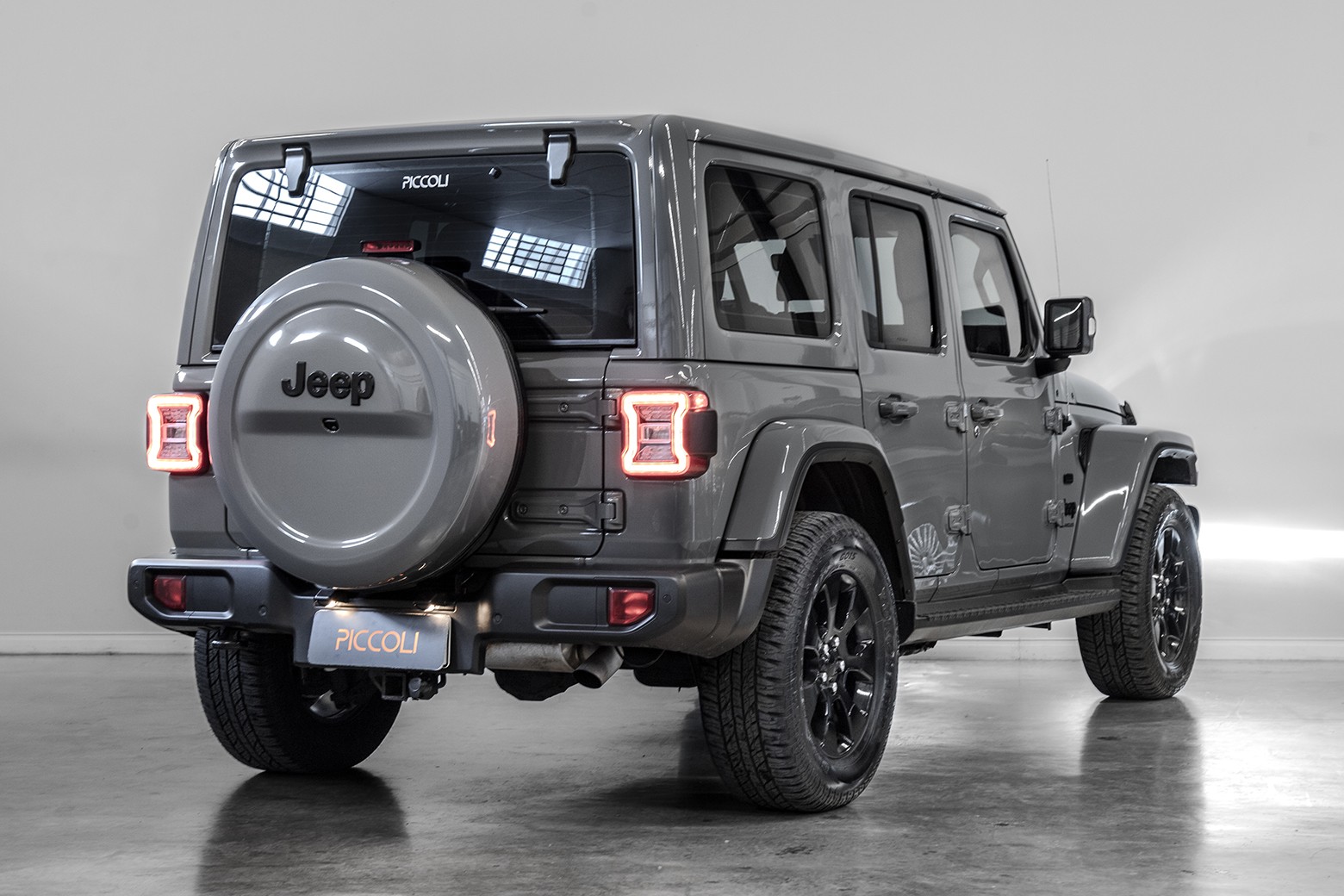 Wrangler Sahara Unlimited Overland — foto 4