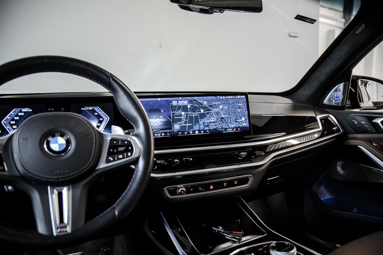 X7 M60i — foto 10