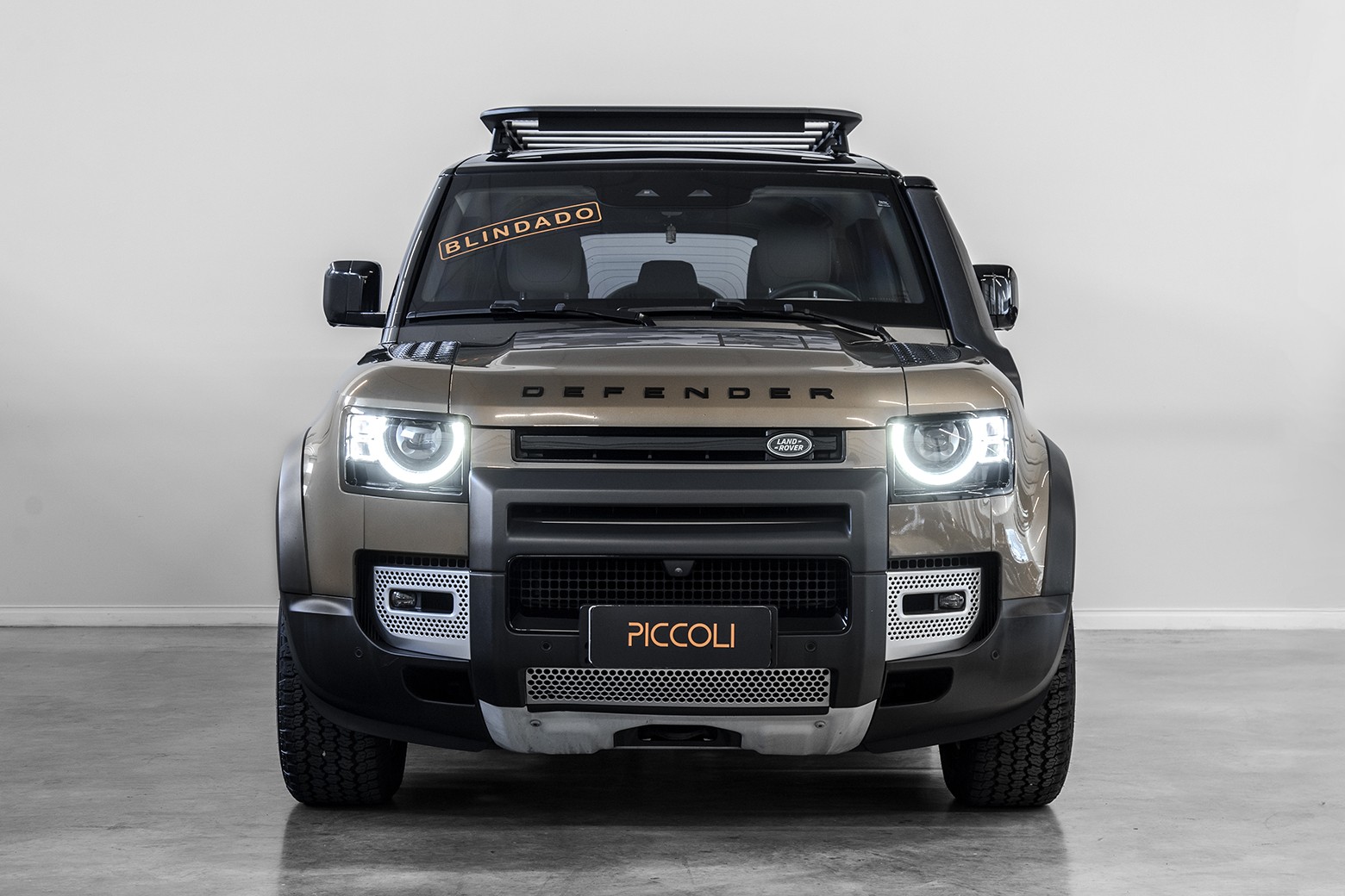 Defender 110 Onçafari — foto 2