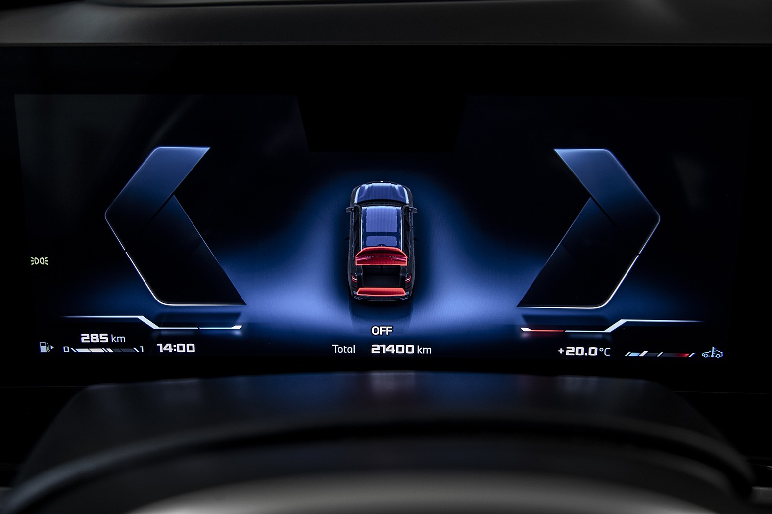 X7 M60i — foto 16