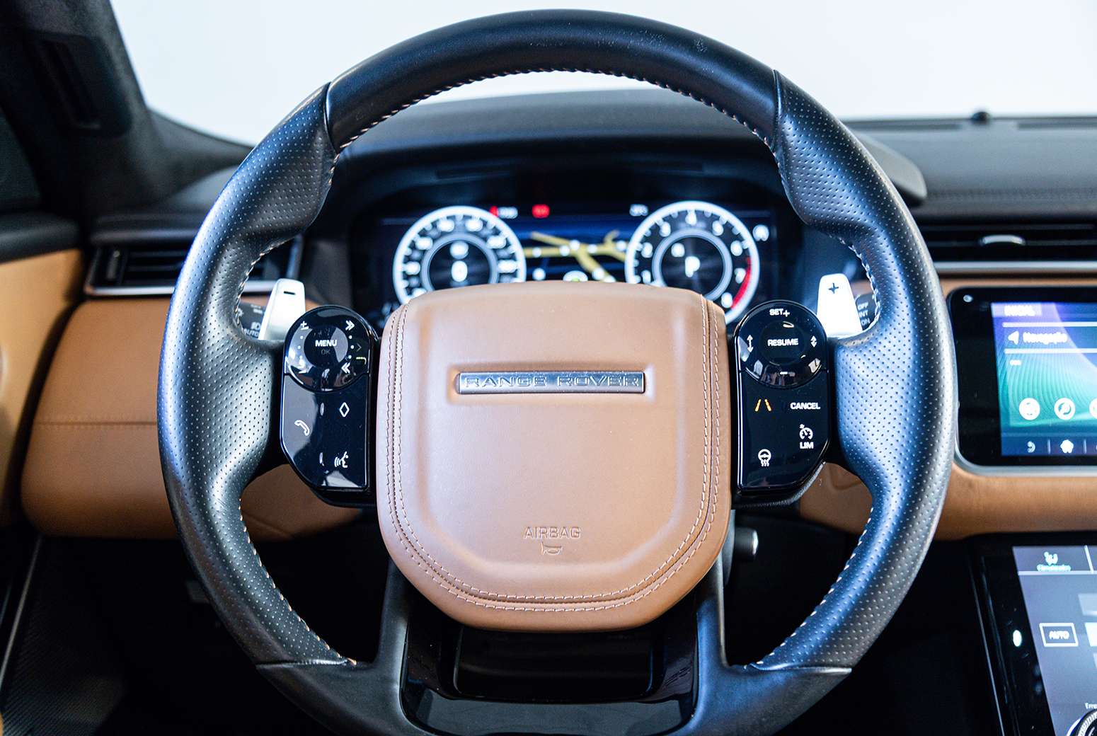 RR Velar P550 SV Autobiography — foto 13