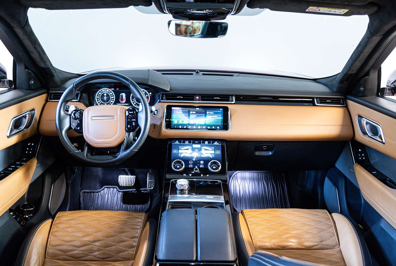 RR Velar P550 SV Autobiography — foto 8