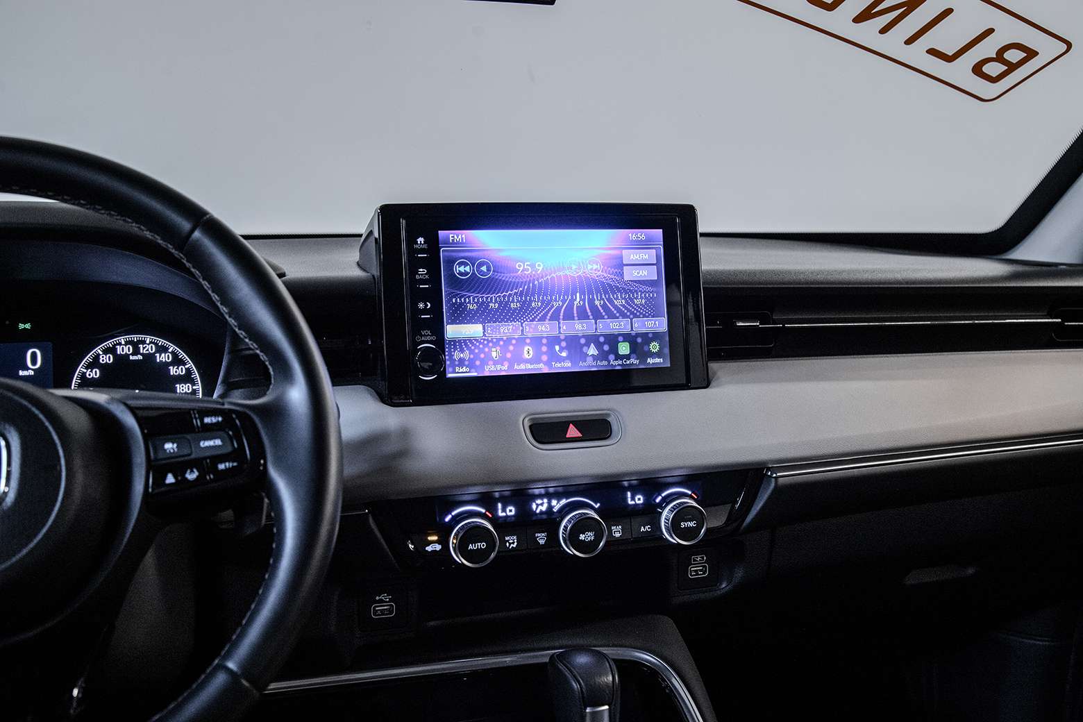 HR-V Touring — foto 12