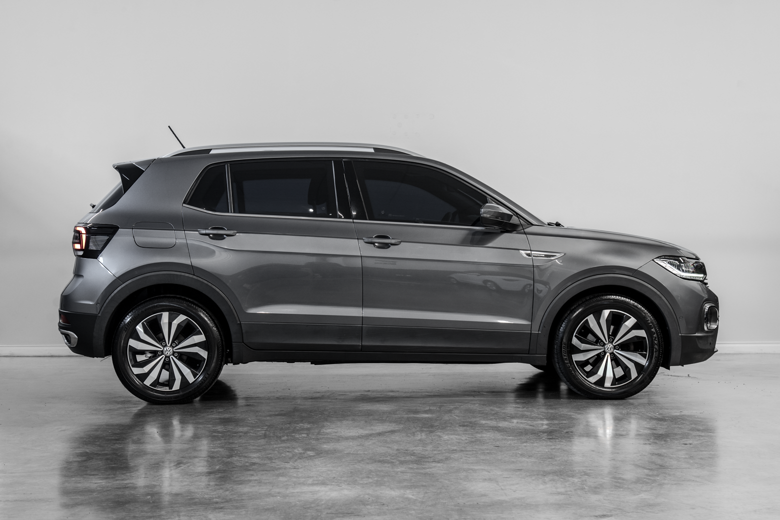 T-Cross Highline TSI — foto 3