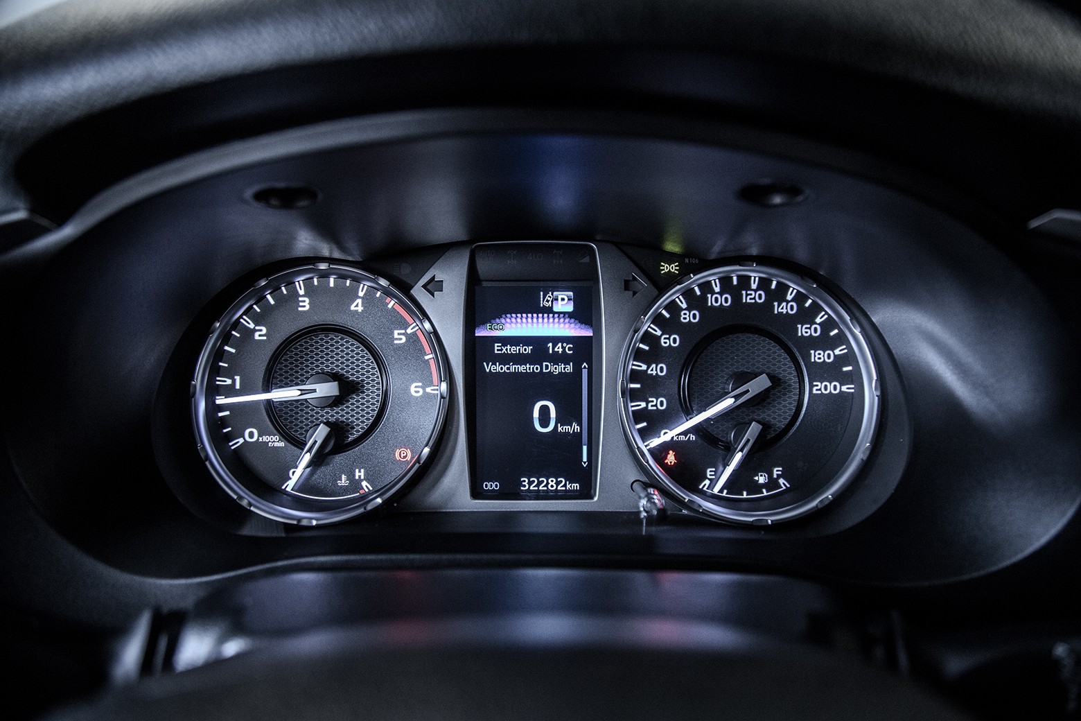 Hilux CD SRX — foto 14
