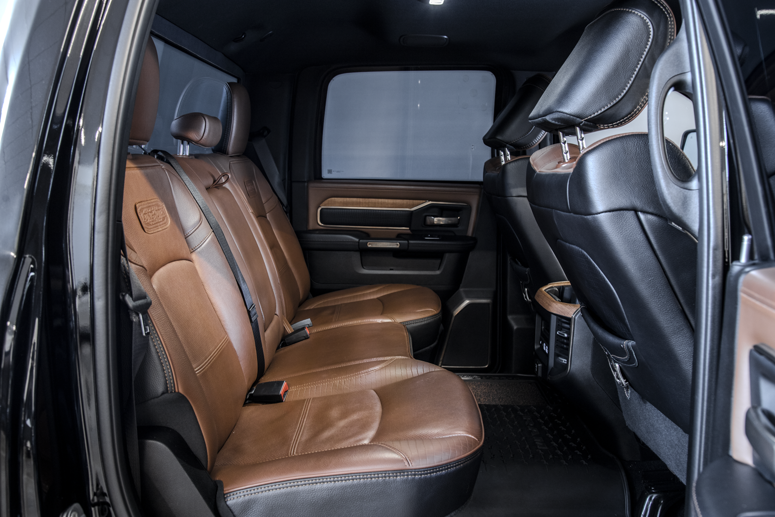 3500 Limited Longhorn — foto 8