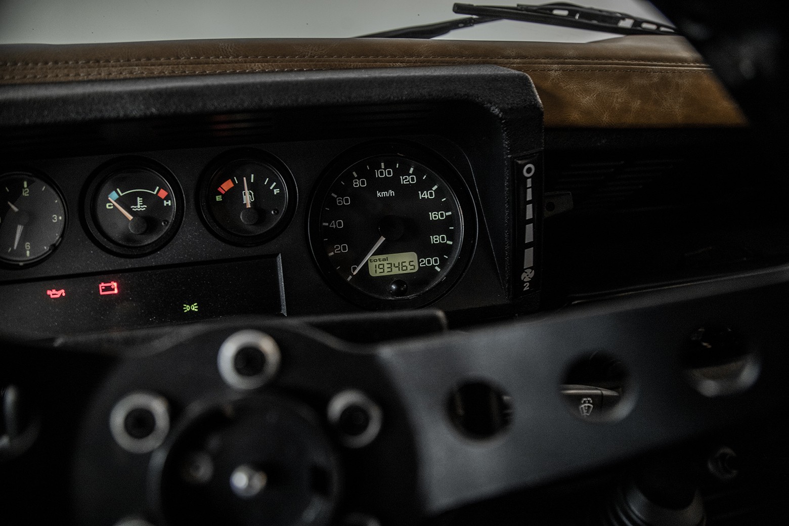 Defender 90 SW — foto 11