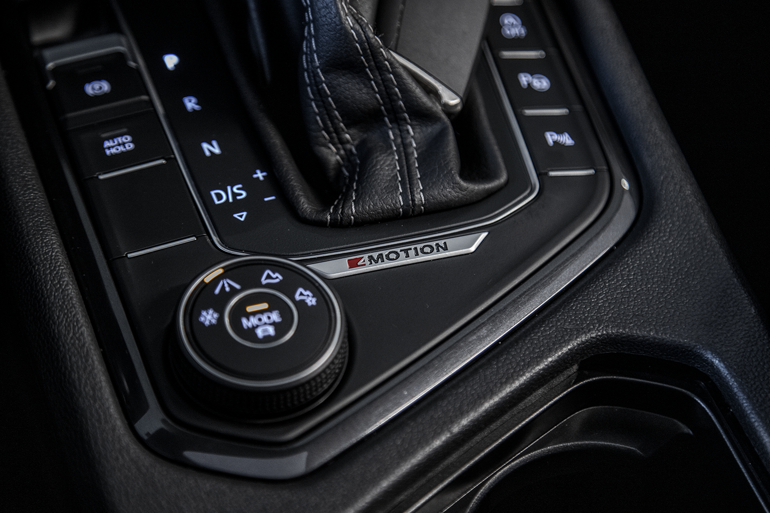 Tiguan TSI Allspace R-Line — foto 13