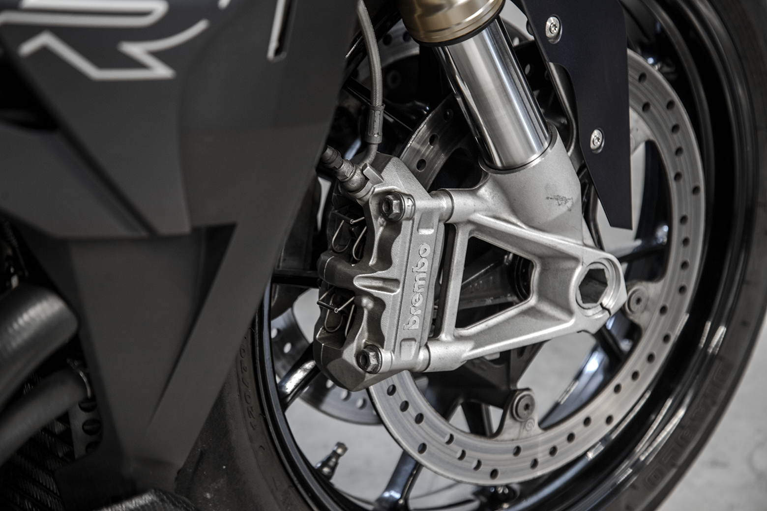 S-R1000 R — foto 6