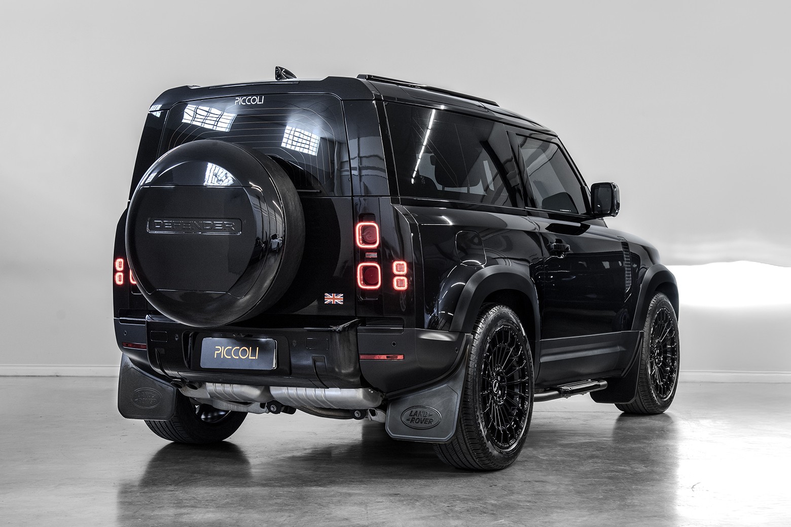 Defender 90 HSE MHEV — foto 4