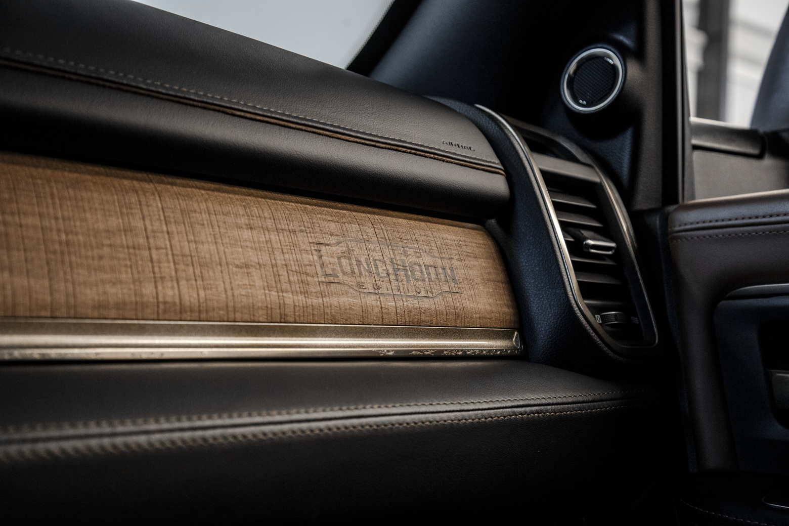 3500 Limited Longhorn — foto 11