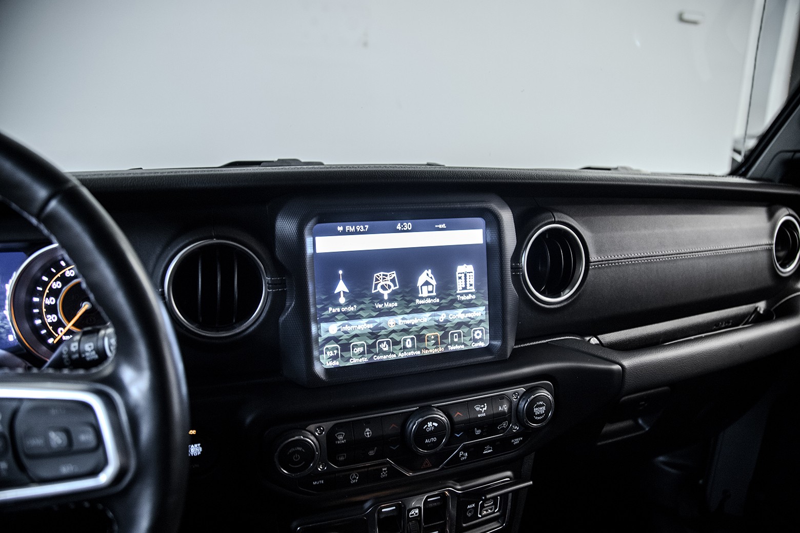 Wrangler Sahara Unlimited Overland — foto 11