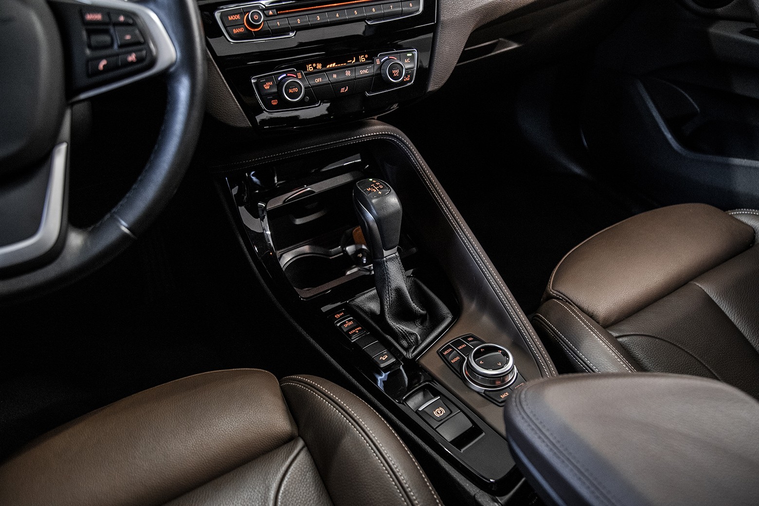 X1 xDrive25i Sport — foto 14
