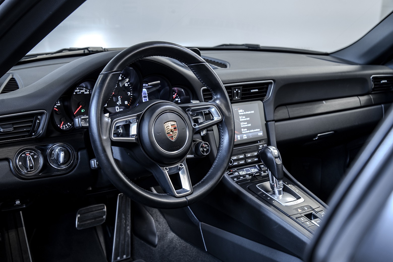 911 Targa 4 GTS — foto 15