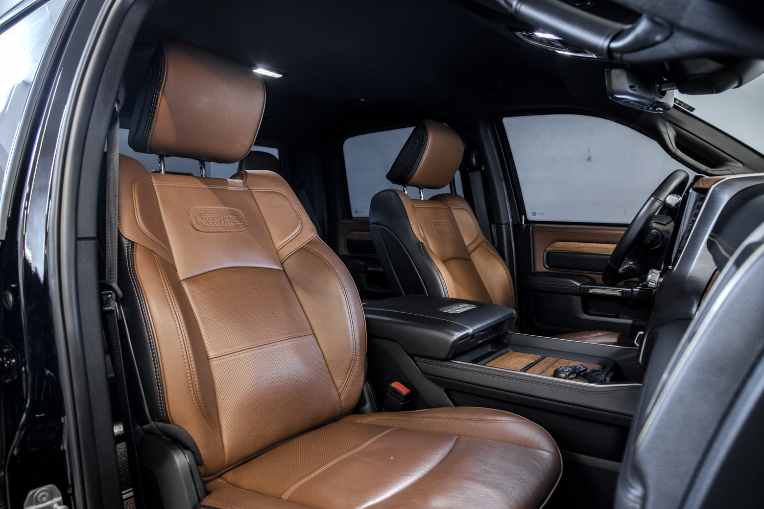 3500 Limited Longhorn — foto 6