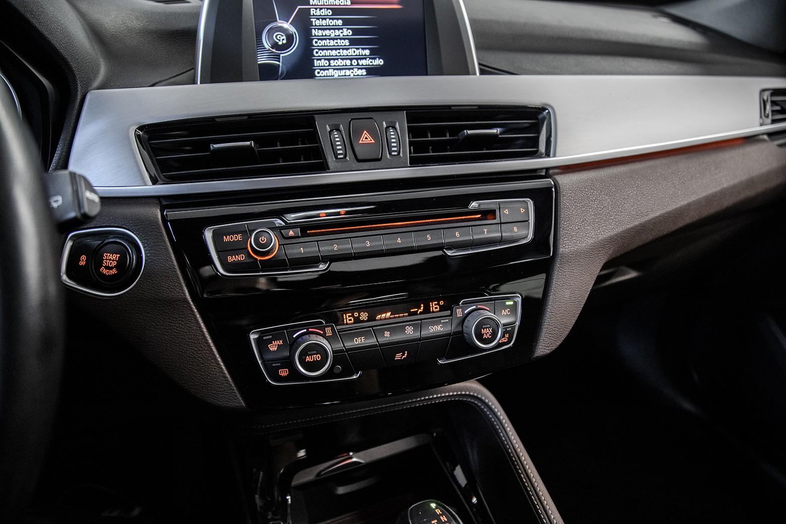 X1 xDrive25i Sport — foto 8