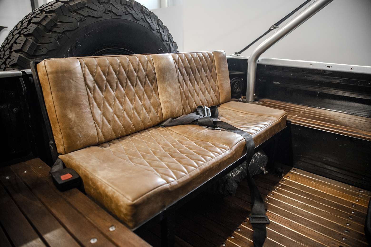 Defender 90 SW — foto 8
