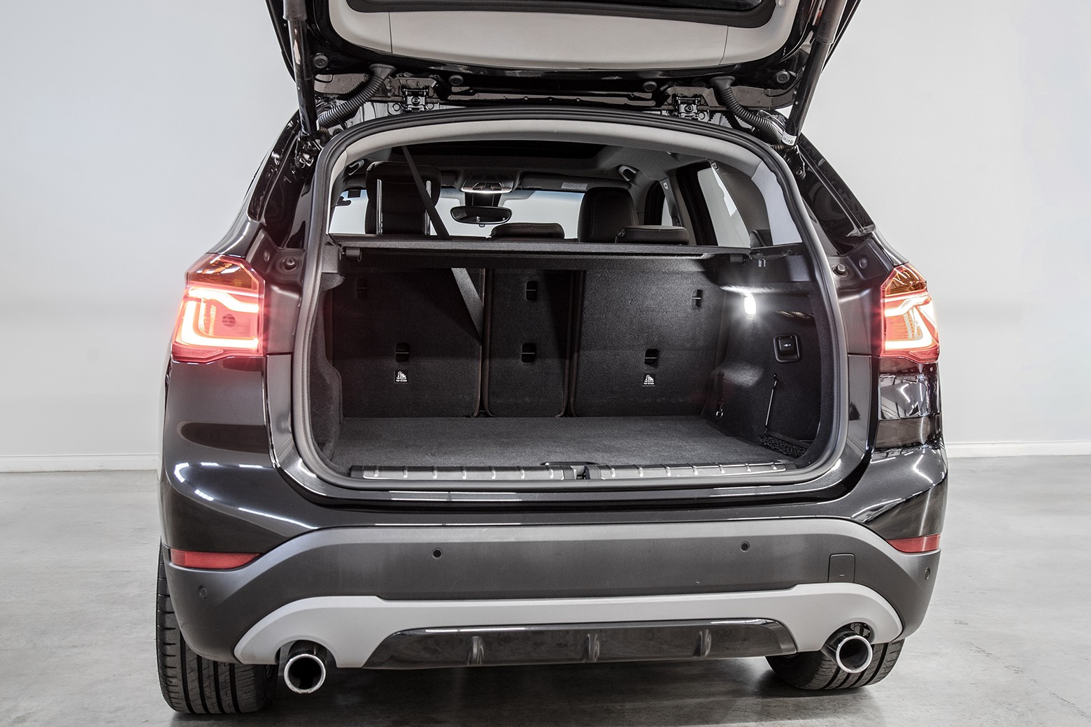 X1 xDrive25i Sport — foto 9